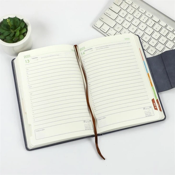 black leather journal (12) black leather journal (12)