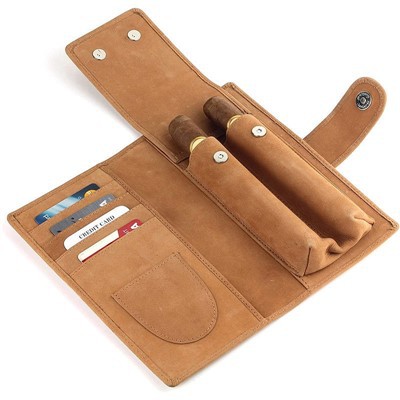 커터와 라이터가 포함된 여행용 휴미더